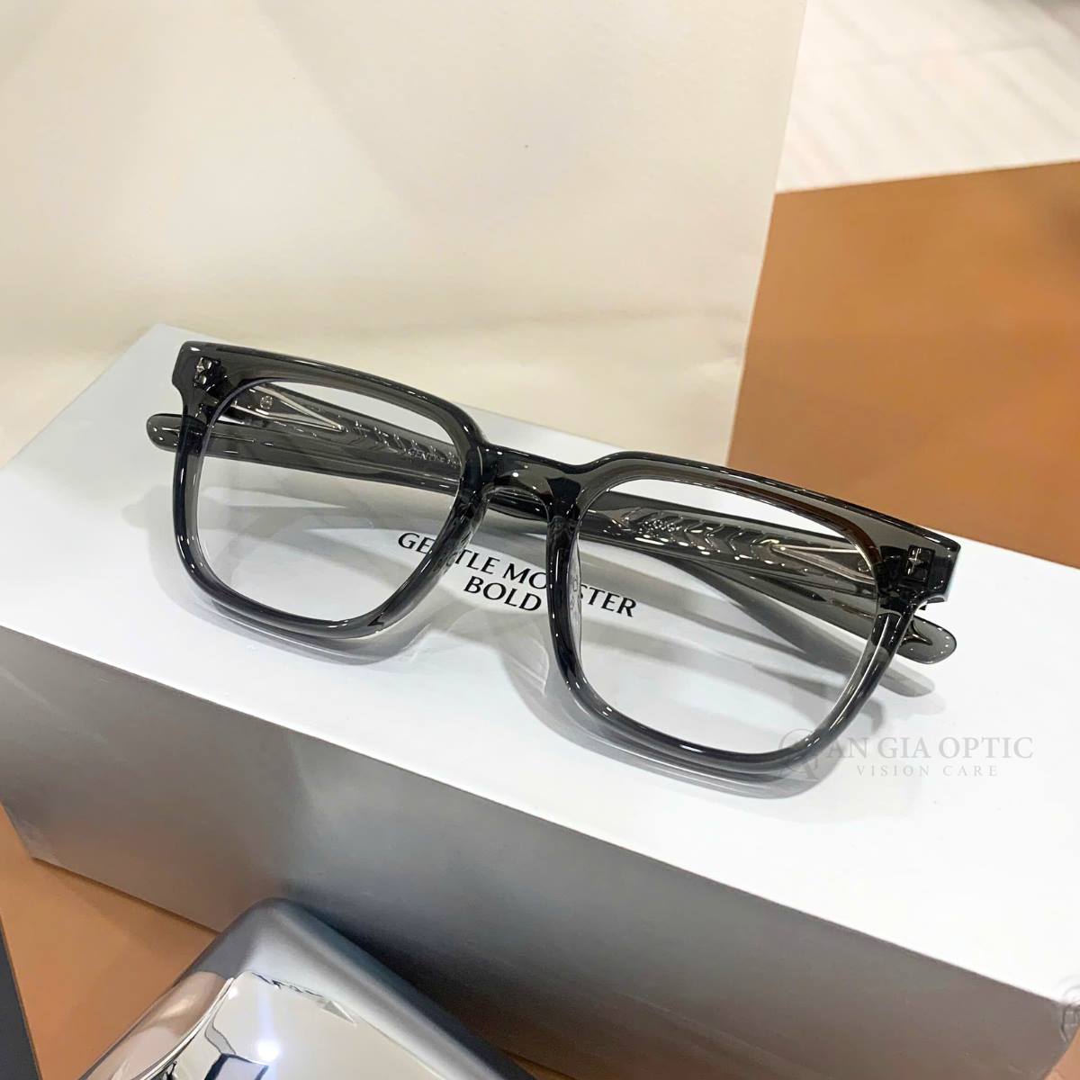 Gọng kính Gentle Monster Ojo GC9